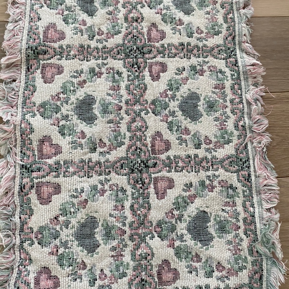 Table runner - Picture 4 of 6